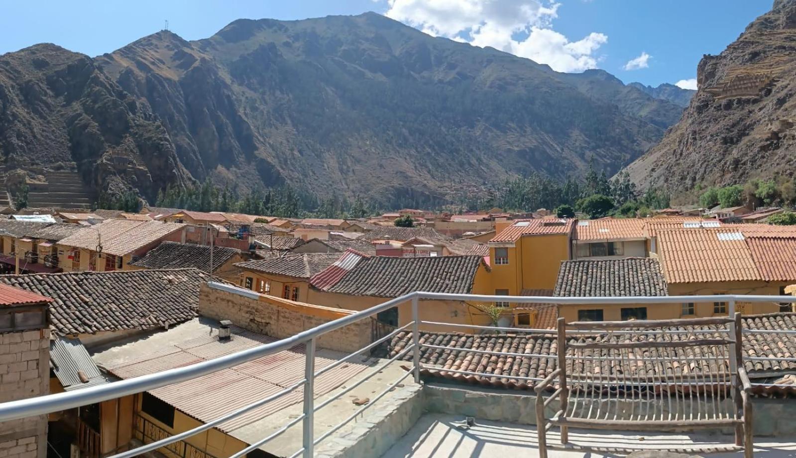 Intikilla Hostal Ollantaytambo Esterno foto